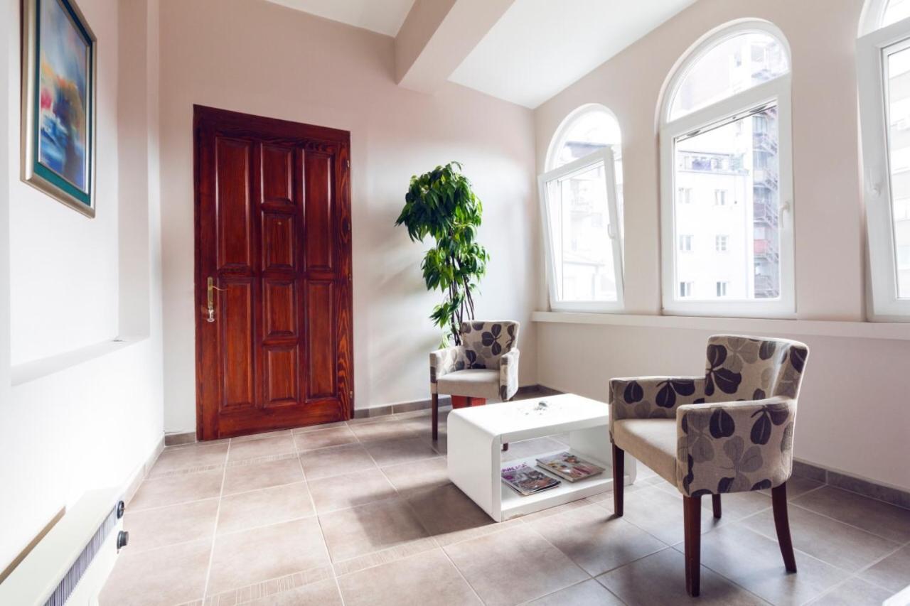 Apartment Sofija Ni Exteriör bild