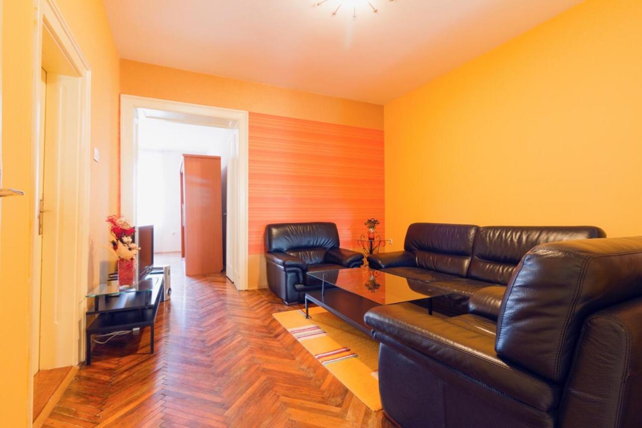 Apartment Sofija Ni Exteriör bild